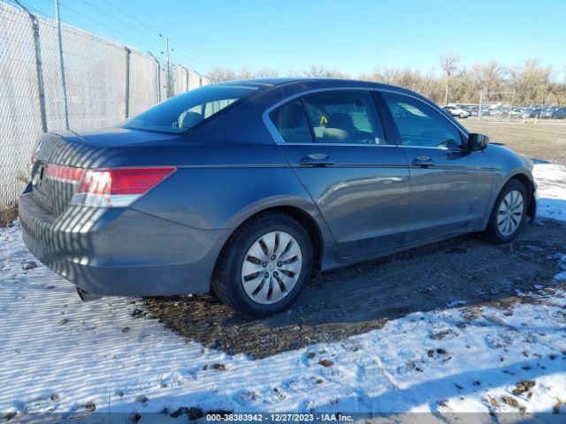 Photo 3 VIN: 1HGCP2F31BA017541 - HONDA ACCORD 