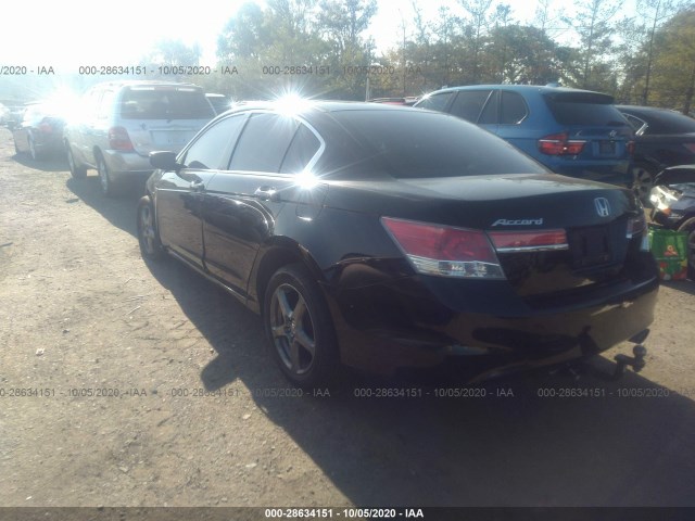 Photo 2 VIN: 1HGCP2F31BA023002 - HONDA ACCORD SDN 