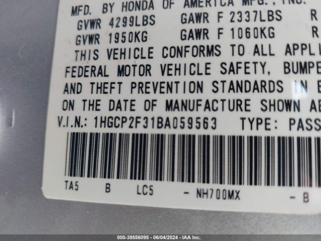 Photo 8 VIN: 1HGCP2F31BA059563 - HONDA ACCORD 