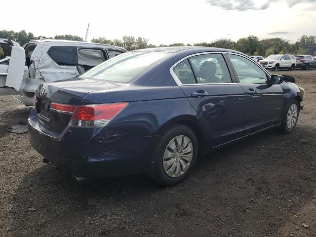 Photo 2 VIN: 1HGCP2F31BA059790 - HONDA ACCORD LX 