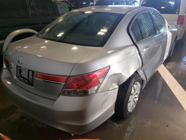 Photo 3 VIN: 1HGCP2F31BA072524 - HONDA ACCORD LX 