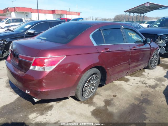 Photo 3 VIN: 1HGCP2F31BA076203 - HONDA ACCORD 