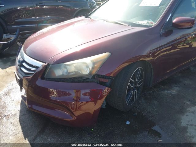 Photo 5 VIN: 1HGCP2F31BA076203 - HONDA ACCORD 