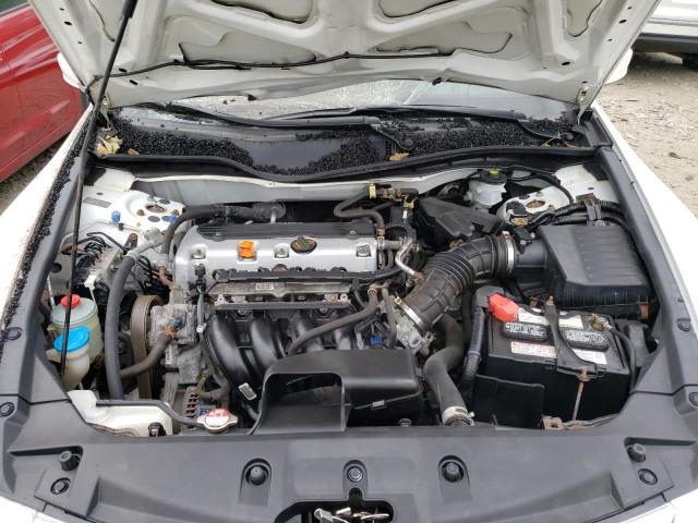 Photo 10 VIN: 1HGCP2F31BA107112 - HONDA ACCORD LX 