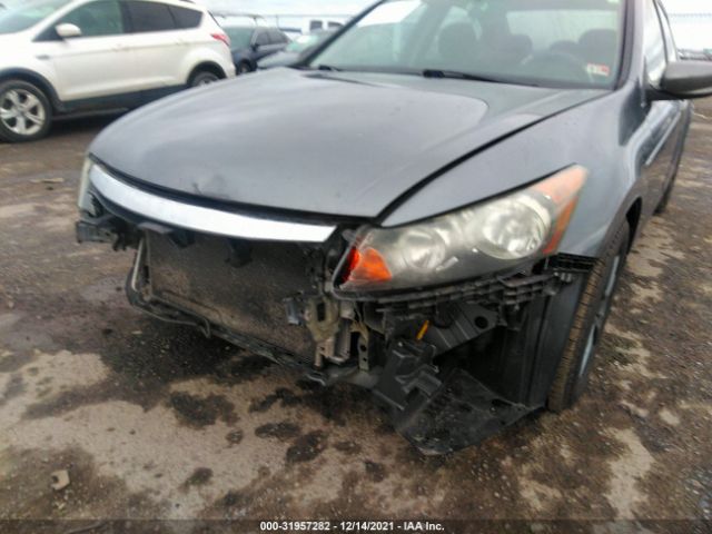 Photo 5 VIN: 1HGCP2F31BA110883 - HONDA ACCORD SDN 