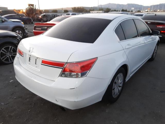 Photo 3 VIN: 1HGCP2F31BA123729 - HONDA ACCORD LX 