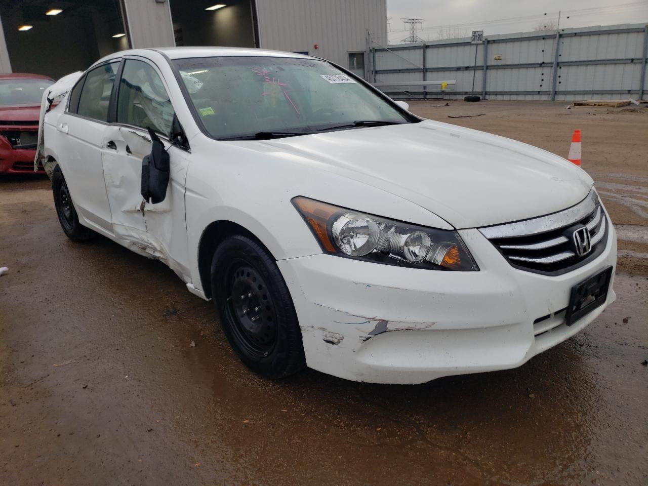 Photo 3 VIN: 1HGCP2F31BA139686 - HONDA ACCORD 