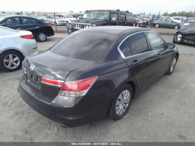 Photo 3 VIN: 1HGCP2F31CA004435 - HONDA ACCORD SDN 