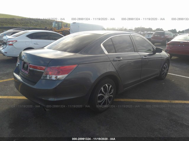 Photo 3 VIN: 1HGCP2F31CA013930 - HONDA ACCORD SDN 