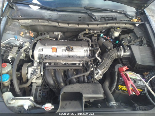 Photo 9 VIN: 1HGCP2F31CA013930 - HONDA ACCORD SDN 