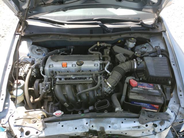 Photo 6 VIN: 1HGCP2F31CA017136 - HONDA ACCORD LX 