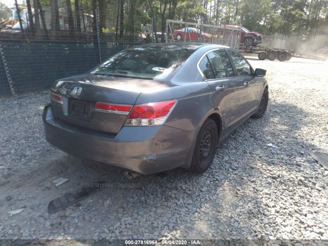 Photo 3 VIN: 1HGCP2F31CA041582 - HONDA ACCORD SDN 