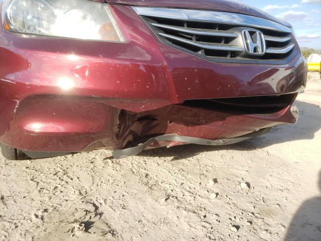 Photo 8 VIN: 1HGCP2F31CA045051 - HONDA ACCORD LX 