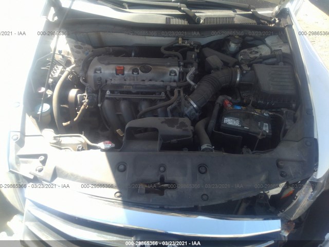 Photo 9 VIN: 1HGCP2F31CA048547 - HONDA ACCORD SDN 