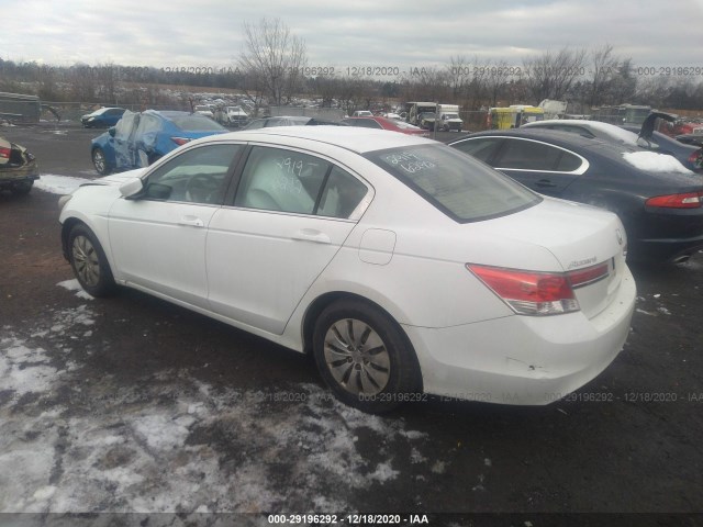 Photo 2 VIN: 1HGCP2F31CA067583 - HONDA ACCORD SDN 