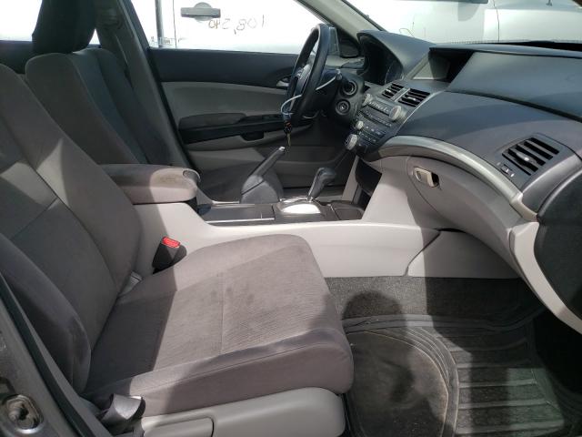 Photo 4 VIN: 1HGCP2F31CA091527 - HONDA ACCORD LX 