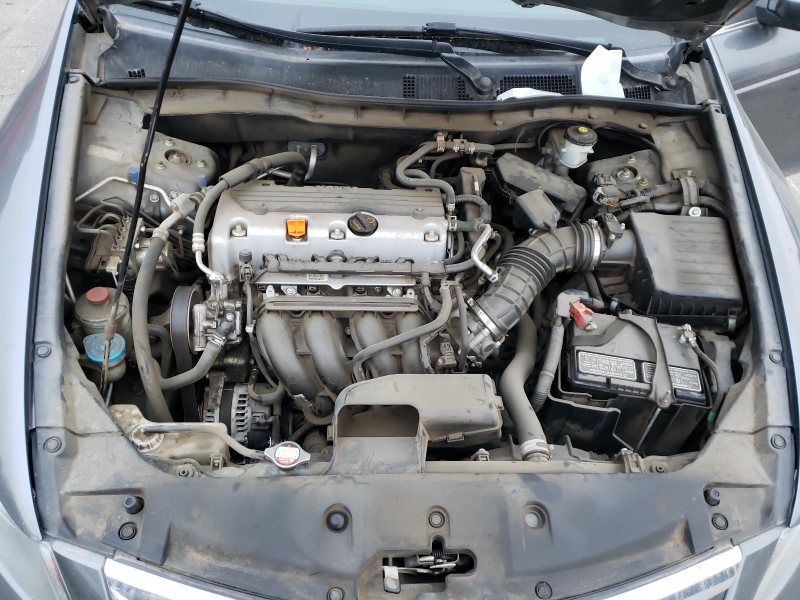 Photo 6 VIN: 1HGCP2F31CA091589 - HONDA ACCORD LX 