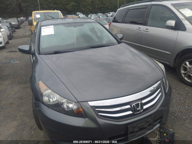 Photo 5 VIN: 1HGCP2F31CA096419 - HONDA ACCORD SDN 