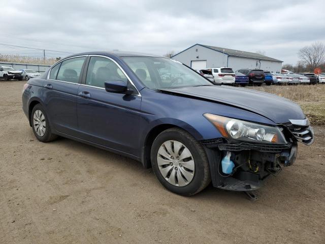 Photo 3 VIN: 1HGCP2F31CA099904 - HONDA ACCORD LX 