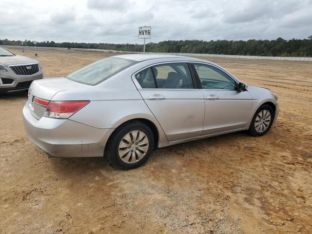 Photo 2 VIN: 1HGCP2F31CA104597 - HONDA ACCORD LX 