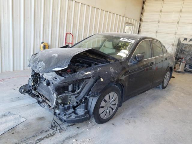 Photo 1 VIN: 1HGCP2F31CA111100 - HONDA ACCORD LX 