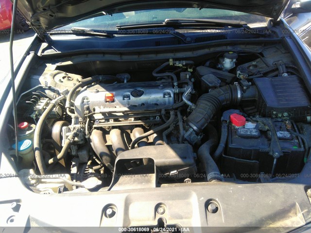 Photo 9 VIN: 1HGCP2F31CA120511 - HONDA ACCORD SDN 