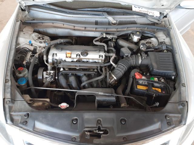 Photo 6 VIN: 1HGCP2F31CA127524 - HONDA ACCORD LX 