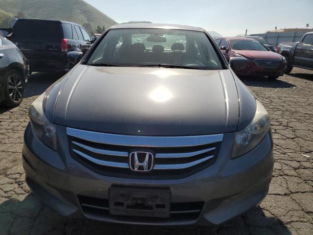 Photo 4 VIN: 1HGCP2F31CA146266 - HONDA ACCORD LX 