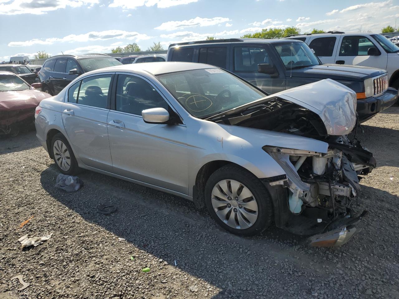 Photo 3 VIN: 1HGCP2F31CA150723 - HONDA ACCORD 