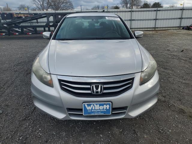 Photo 4 VIN: 1HGCP2F31CA171250 - HONDA ACCORD 