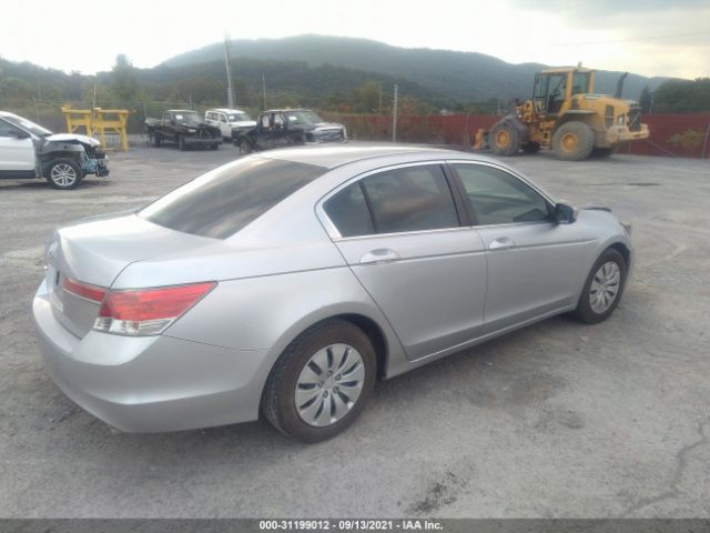 Photo 3 VIN: 1HGCP2F31CA176545 - HONDA ACCORD SDN 