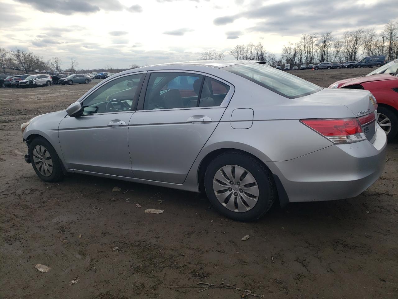 Photo 1 VIN: 1HGCP2F31CA187478 - HONDA ACCORD 