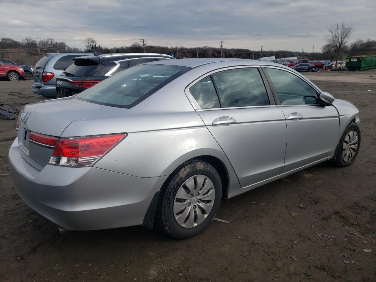 Photo 2 VIN: 1HGCP2F31CA187478 - HONDA ACCORD 