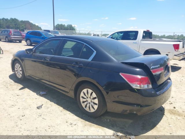 Photo 2 VIN: 1HGCP2F31CA189201 - HONDA ACCORD 