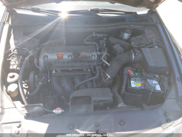 Photo 9 VIN: 1HGCP2F31CA189201 - HONDA ACCORD 