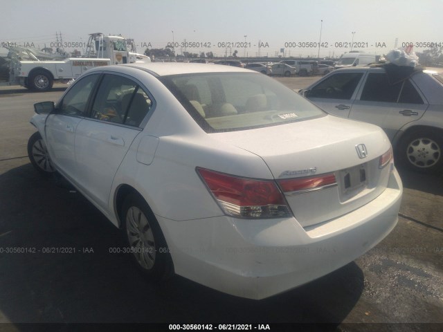 Photo 2 VIN: 1HGCP2F31CA201704 - HONDA ACCORD SDN 