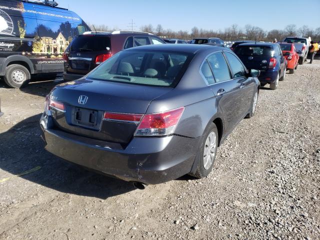 Photo 3 VIN: 1HGCP2F31CA205431 - HONDA ACCORD SDN 