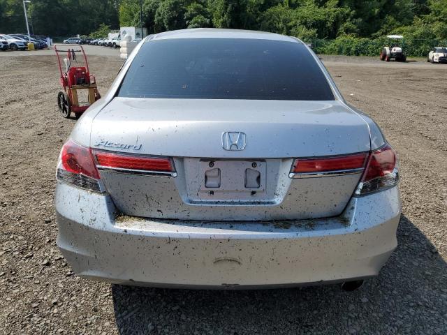 Photo 5 VIN: 1HGCP2F31CA205591 - HONDA ACCORD LX 