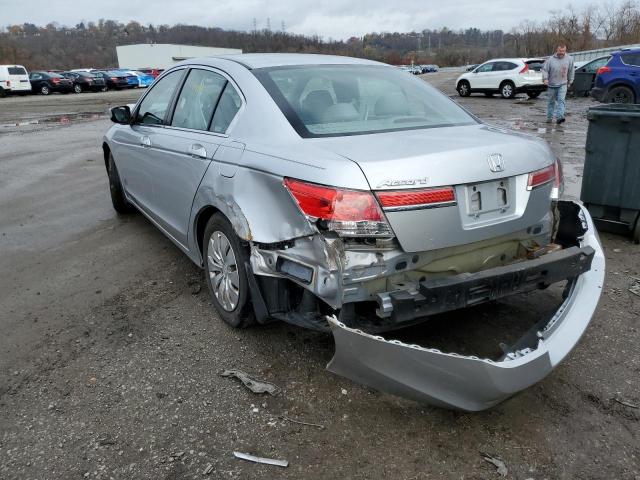 Photo 2 VIN: 1HGCP2F31CA205624 - HONDA ACCORD LX 