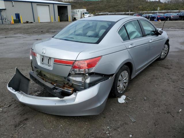 Photo 3 VIN: 1HGCP2F31CA205624 - HONDA ACCORD LX 