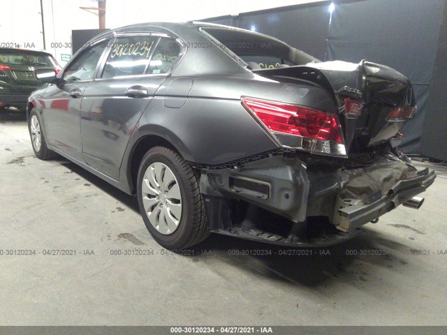 Photo 2 VIN: 1HGCP2F31CA223332 - HONDA ACCORD SDN 