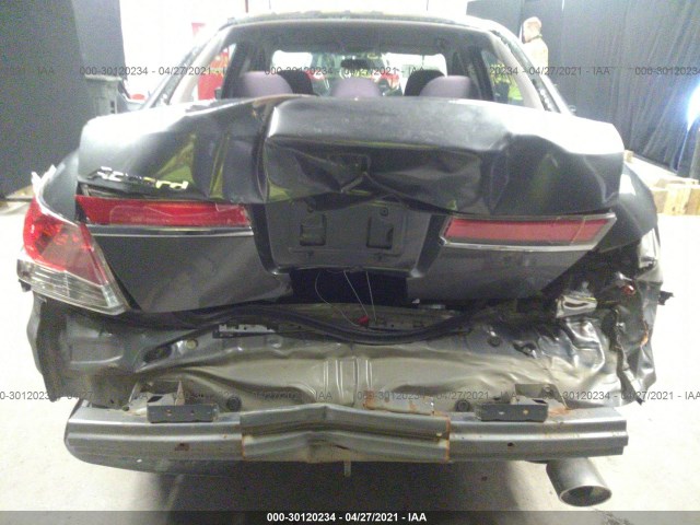 Photo 5 VIN: 1HGCP2F31CA223332 - HONDA ACCORD SDN 