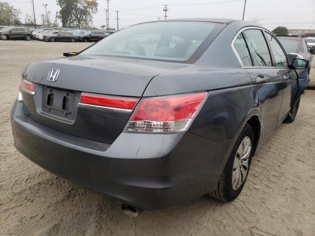 Photo 3 VIN: 1HGCP2F31CA242740 - HONDA ACCORD LX 