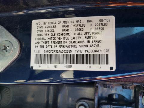 Photo 9 VIN: 1HGCP2F32AA002285 - HONDA ACCORD LX 