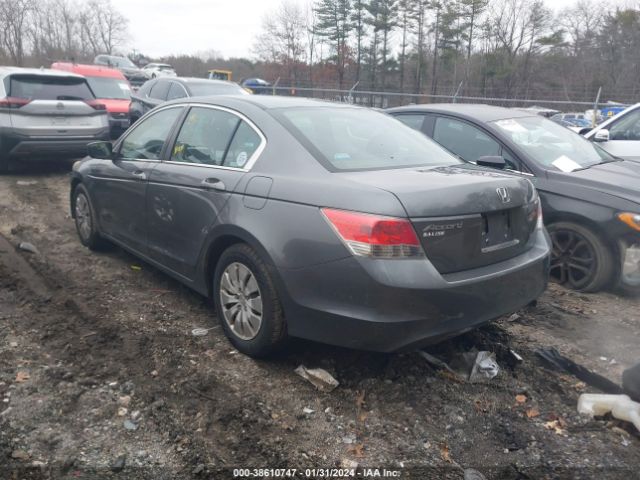 Photo 2 VIN: 1HGCP2F32AA006417 - HONDA ACCORD 