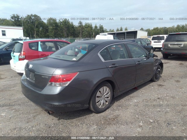 Photo 3 VIN: 1HGCP2F32AA018695 - HONDA ACCORD SDN 