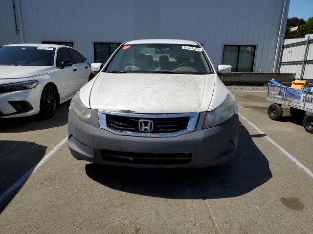 Photo 4 VIN: 1HGCP2F32AA021578 - HONDA ACCORD 