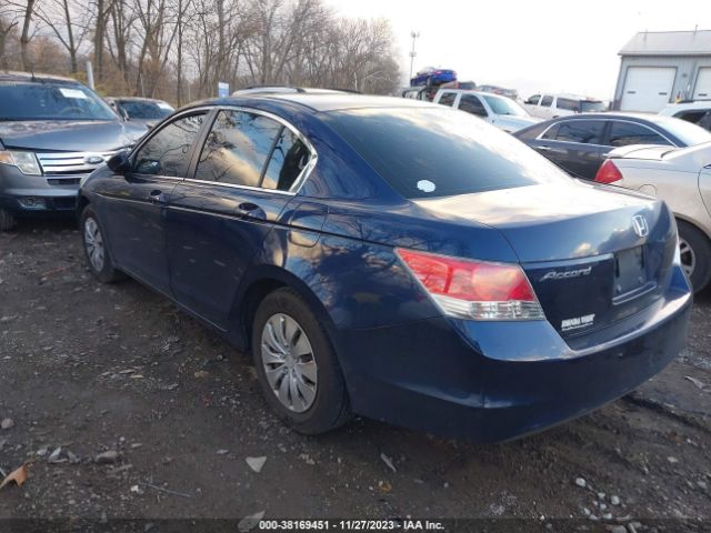 Photo 2 VIN: 1HGCP2F32AA029275 - HONDA ACCORD 