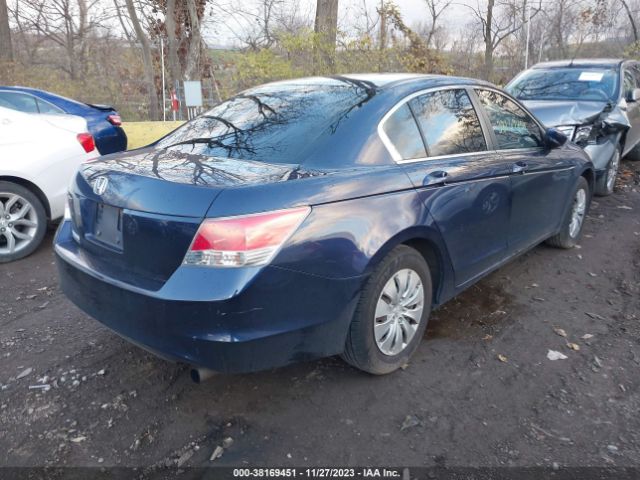 Photo 3 VIN: 1HGCP2F32AA029275 - HONDA ACCORD 