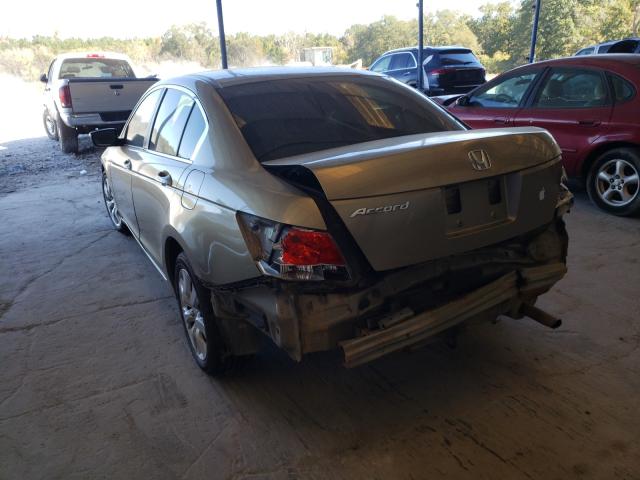 Photo 2 VIN: 1HGCP2F32AA035996 - HONDA ACCORD LX 